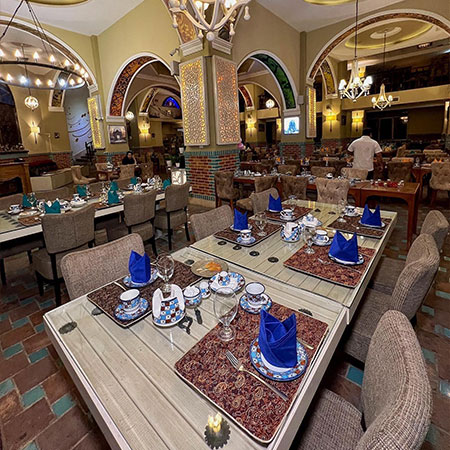 رستوران سنتی عمارت فردوس میدان فردوسی
